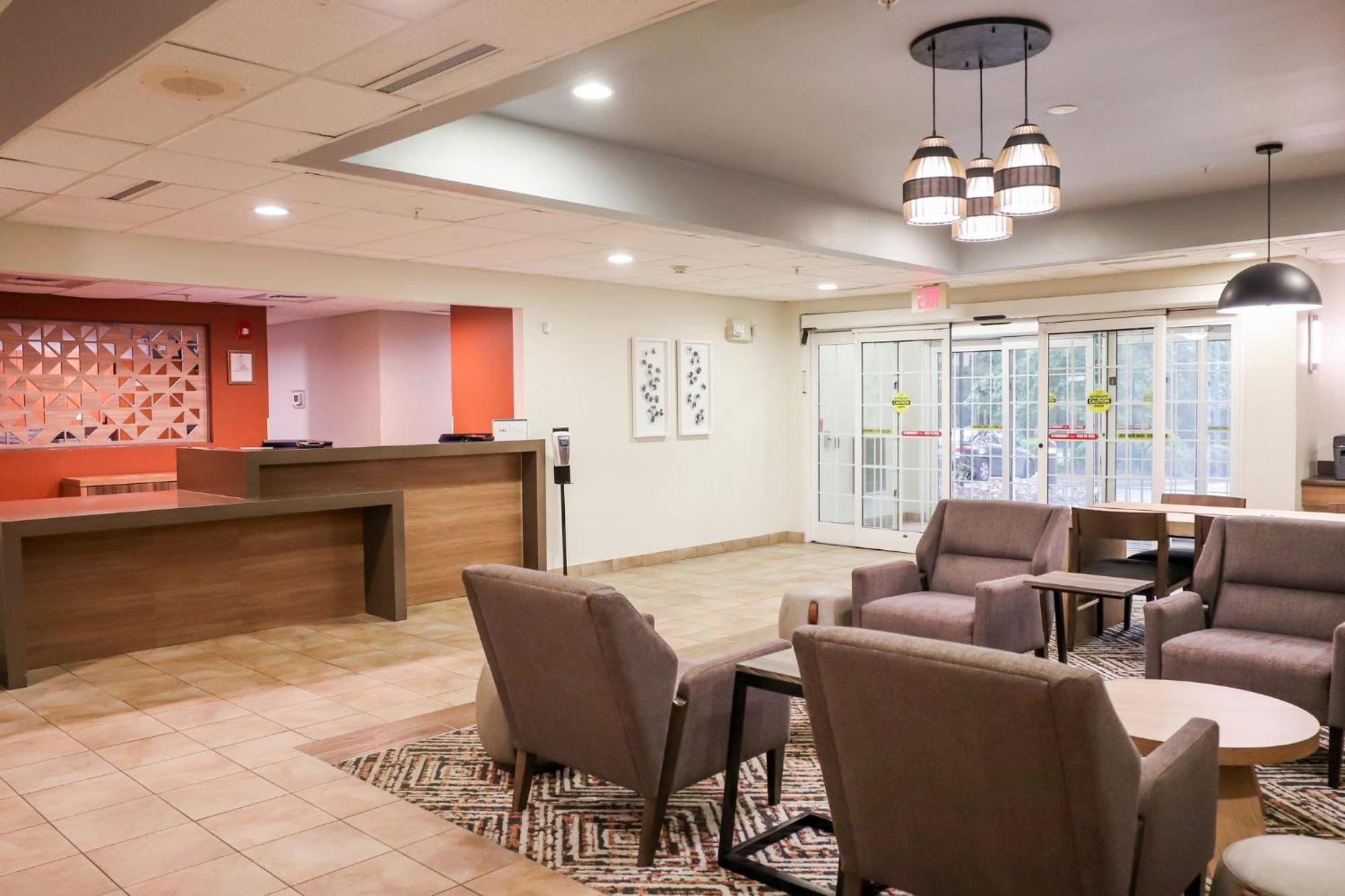 Candlewood Suites Richmond Airport By Ihg Sandston Exterior foto